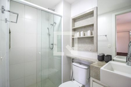 Studio para alugar com 42m², 1 quarto e 1 vaga Studio para alugar com 42m², 1 quarto e 1 vagaBanheiro