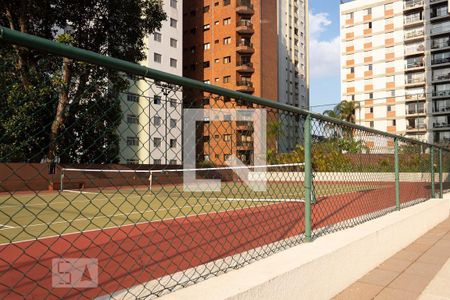 Studio para alugar com 42m², 1 quarto e 1 vaga Studio para alugar com 42m², 1 quarto e 1 vagaQuadra de tênis