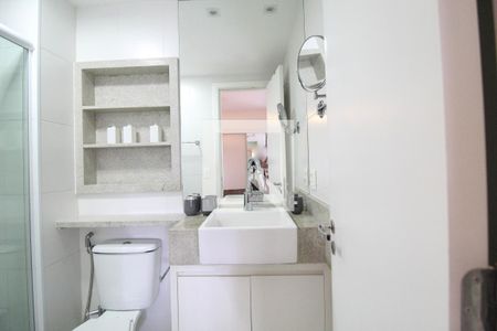 Studio para alugar com 42m², 1 quarto e 1 vaga Studio para alugar com 42m², 1 quarto e 1 vagaBanheiro