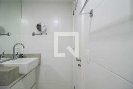 Studio para alugar com 42m², 1 quarto e 1 vaga Studio para alugar com 42m², 1 quarto e 1 vagaBanheiro