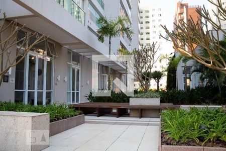Studio para alugar com 42m², 1 quarto e 1 vaga Studio para alugar com 42m², 1 quarto e 1 vagaÁrea comum