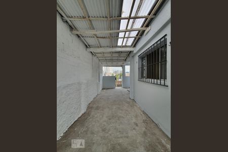 Casa para alugar com 65m², 2 quartos e 1 vagaQuintal 