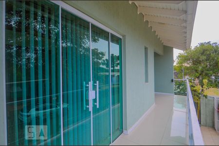 Casa à venda com 400m², 4 quartos e 4 vagasSacada da Sala 3