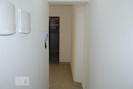Corredor de apartamento para alugar com 1 quarto, 50m² em Botafogo, Rio de Janeiro
