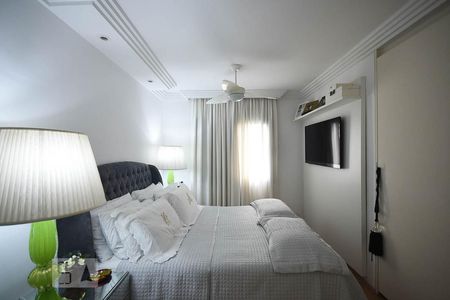 Apartamento à venda com 110m², 2 quartos e 2 vagasSuíte 1