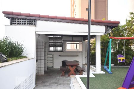 Apartamento à venda com 110m², 2 quartos e 2 vagasChurrasqueira