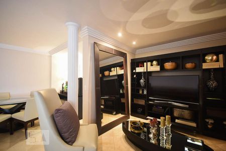 Sala de Tv de apartamento à venda com 2 quartos, 110m² em Fazenda Morumbi, São Paulo