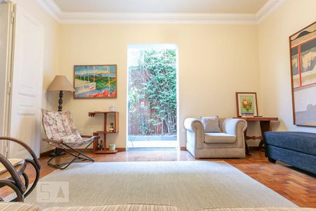 Sala de Estar de casa à venda com 3 quartos, 210m² em Água Branca, São Paulo