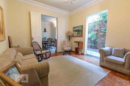 Sala de Estar de casa à venda com 3 quartos, 210m² em Água Branca, São Paulo