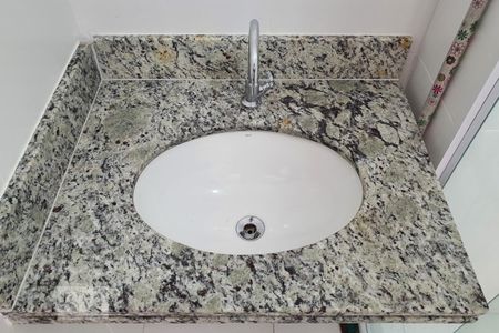 Studio para alugar com 28m², 1 quarto e sem vaga Studio para alugar com 28m², 1 quarto e sem vagaBanheiro