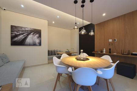 Studio para alugar com 28m², 1 quarto e sem vaga Studio para alugar com 28m², 1 quarto e sem vagaSalão de jogos