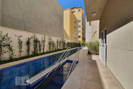 Studio para alugar com 28m², 1 quarto e sem vaga Studio para alugar com 28m², 1 quarto e sem vagaPiscina