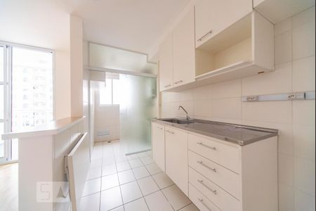 Cozinha de apartamento para alugar com 2 quartos, 63m² em Campestre, Santo André