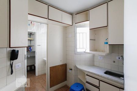 Apartamento para alugar com 65m², 2 quartos e 1 vagaCozinha