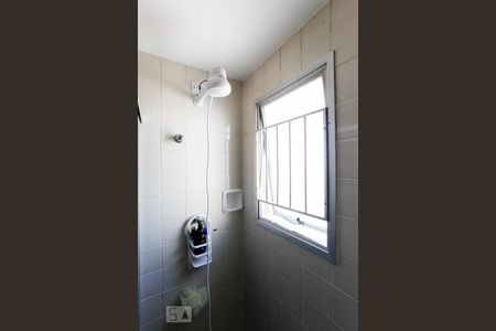 Apartamento para alugar com 65m², 2 quartos e 1 vagaBanheiro 