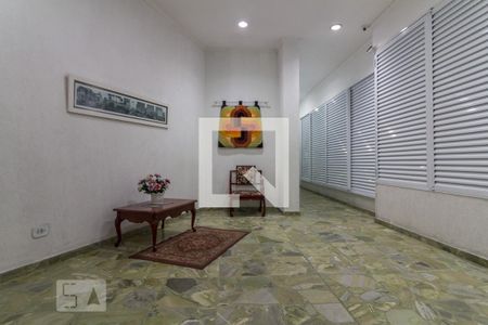 Apartamento à venda com 40m², 1 quarto e 1 vagaHall de Entrada