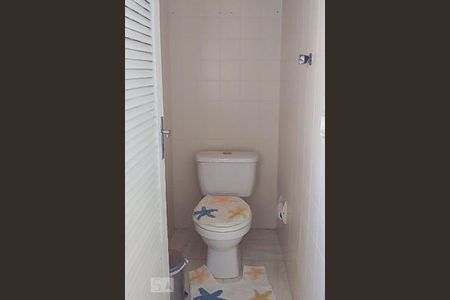 Banheiro de Serviço de apartamento para alugar com 2 quartos, 89m² em Penha, Rio de Janeiro