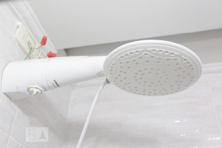 Apartamento à venda com 50m², 1 quarto e sem vagaChuveiro