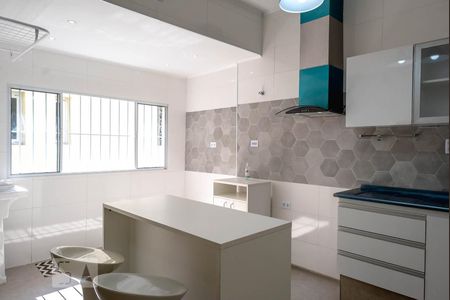 Apartamento à venda com 90m², 3 quartos e sem vagaCozinha