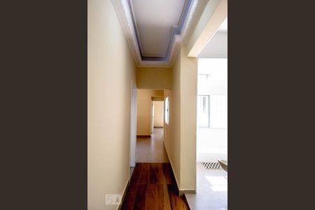 Apartamento à venda com 90m², 3 quartos e sem vagaCorredor