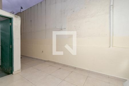 Casa para alugar com 150m², 2 quartos e 2 vagasQuintal