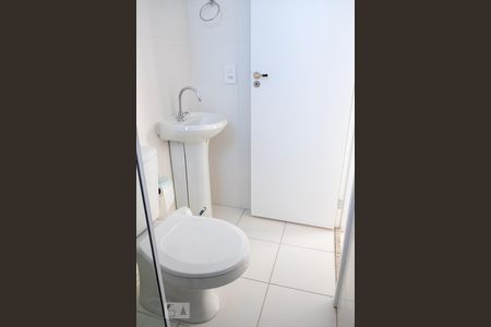 Banheiro de apartamento à venda com 2 quartos, 41m² em Itaquera, São Paulo
