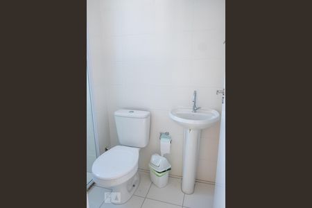 Banheiro de apartamento à venda com 2 quartos, 41m² em Itaquera, São Paulo