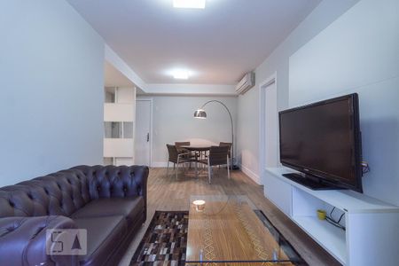 Sala de apartamento para alugar com 1 quarto, 56m² em Petrópolis, Porto Alegre