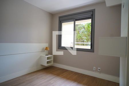 Quarto  de apartamento para alugar com 1 quarto, 56m² em Petrópolis, Porto Alegre
