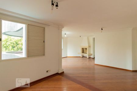 Apartamento para alugar com 180m², 3 quartos e 3 vagasSala