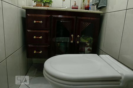 Casa à venda com 110m², 3 quartos e 1 vagaLavabo