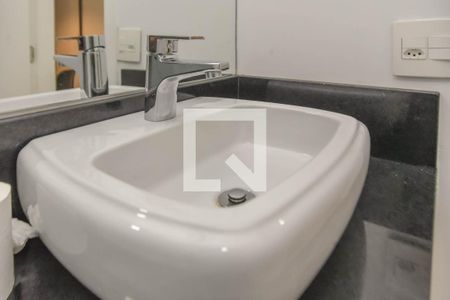 Banheiro de kitnet/studio à venda com 1 quarto, 37m² em Bela Vista, São Paulo