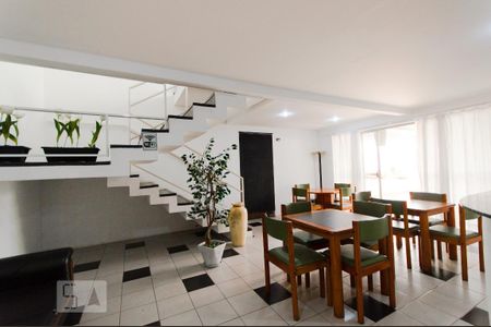 Apartamento à venda com 41m², 1 quarto e 1 vaga Apartamento à venda com 41m², 1 quarto e 1 vagaÁrea comum - Salão de festas