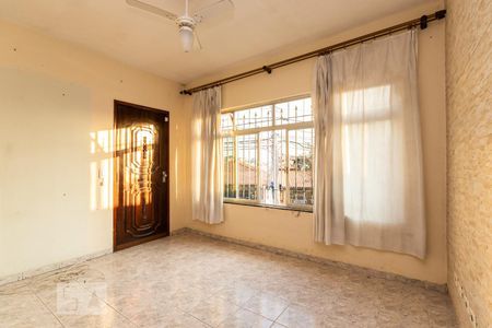 Sala de casa à venda com 2 quartos, 150m² em Vila Nhocune, São Paulo