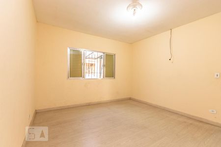 Quarto 2 de casa à venda com 2 quartos, 150m² em Vila Nhocune, São Paulo