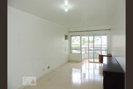 Sala de apartamento para alugar com 3 quartos, 85m² em Centro, Florianópolis