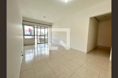Sala de apartamento para alugar com 3 quartos, 85m² em Centro, Florianópolis