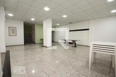 Apartamento à venda com 75m², 2 quartos e 1 vagaÁrea comum - Salão de festas