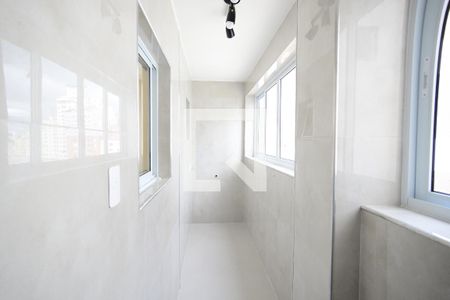 Apartamento à venda com 75m², 2 quartos e 1 vagaÁrea de Serviço