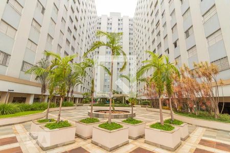 Apartamento à venda com 75m², 2 quartos e 1 vagaÁrea comum