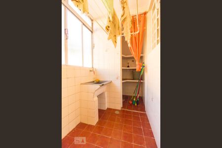 Apartamento para alugar com 79m², 2 quartos e sem vagaÁrea de Serviço