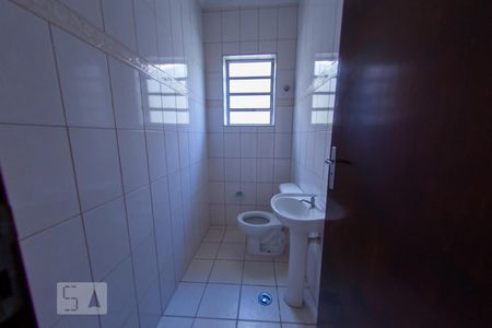 Casa para alugar com 150m², 2 quartos e 2 vagas Casa para alugar com 150m², 2 quartos e 2 vagasLavabo