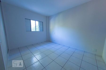 Quarto 2 de casa para alugar com 2 quartos, 150m² em Vila Madalena, São Paulo