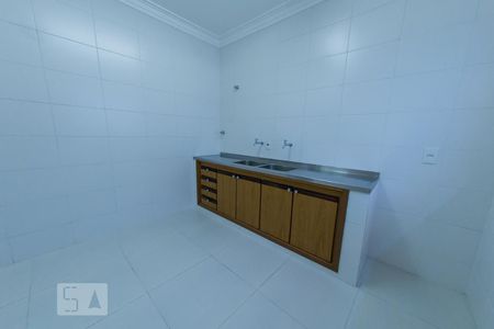 Casa para alugar com 150m², 2 quartos e 2 vagas Casa para alugar com 150m², 2 quartos e 2 vagasCozinha