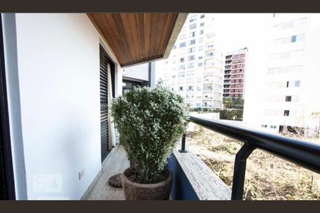 Apartamento à venda com 258m², 4 quartos e 4 vagasquarto 2