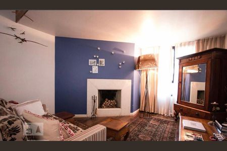 Apartamento à venda com 258m², 4 quartos e 4 vagassala