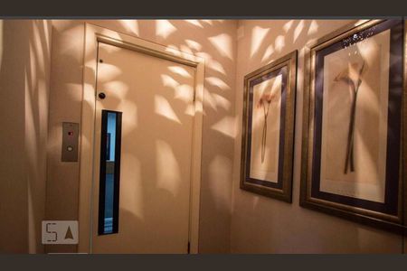 Apartamento à venda com 258m², 4 quartos e 4 vagashall