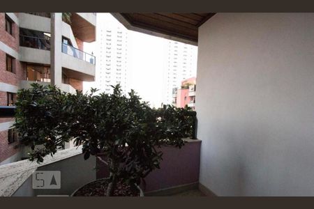 Apartamento à venda com 258m², 4 quartos e 4 vagasvaranda