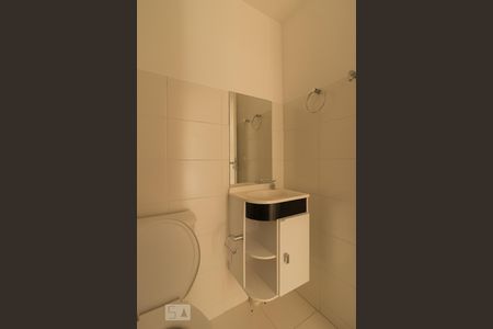 Banheiro de apartamento à venda com 2 quartos, 50m² em Jardim Íris, São Paulo