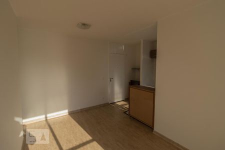 Detalhe Sala de apartamento para alugar com 2 quartos, 50m² em Jardim Íris, São Paulo